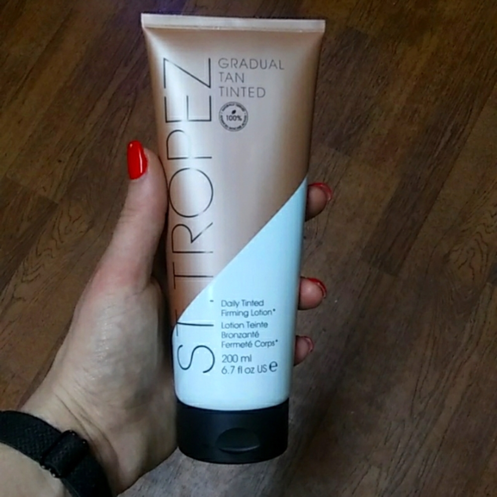 St. Tropez Tinted tanning lotion
